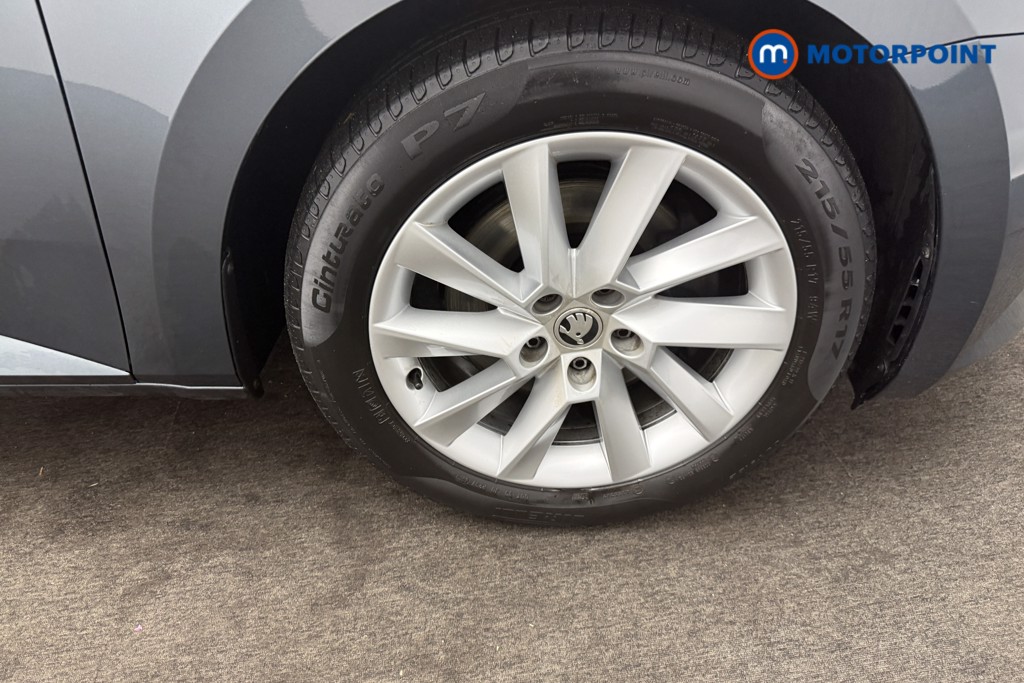 Skoda Superb SE Manual Petrol Hatchback - Stock Number (1577059) - 18th supplementary image