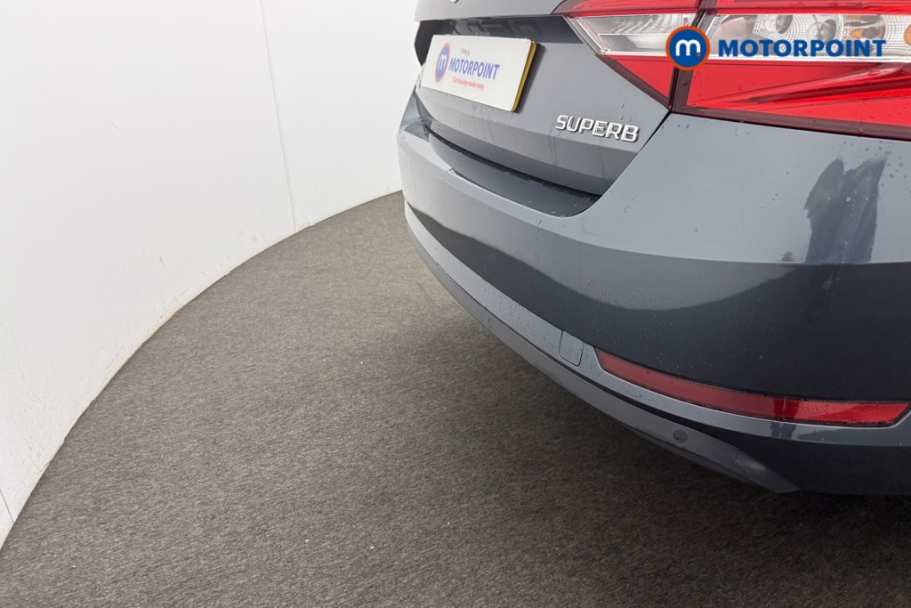 Skoda Superb SE Manual Petrol Hatchback - Stock Number (1577059) - 22nd supplementary image