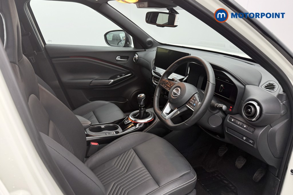 Nissan Juke Tekna Manual Petrol SUV - Stock Number (1577150) - 3rd supplementary image