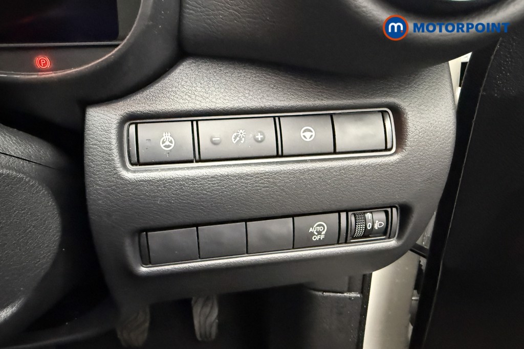 Nissan Juke Tekna Manual Petrol SUV - Stock Number (1577150) - 14th supplementary image