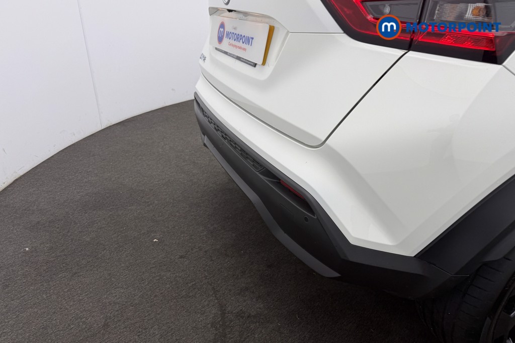 Nissan Juke Tekna Manual Petrol SUV - Stock Number (1577150) - 24th supplementary image