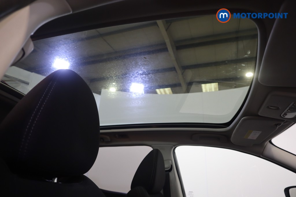 Nissan Qashqai N-Connecta Manual Petrol SUV - Stock Number (1577373) - 26th supplementary image