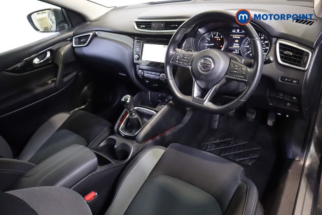 Nissan Qashqai N-Connecta Manual Petrol SUV - Stock Number (1577373) - 1st supplementary image