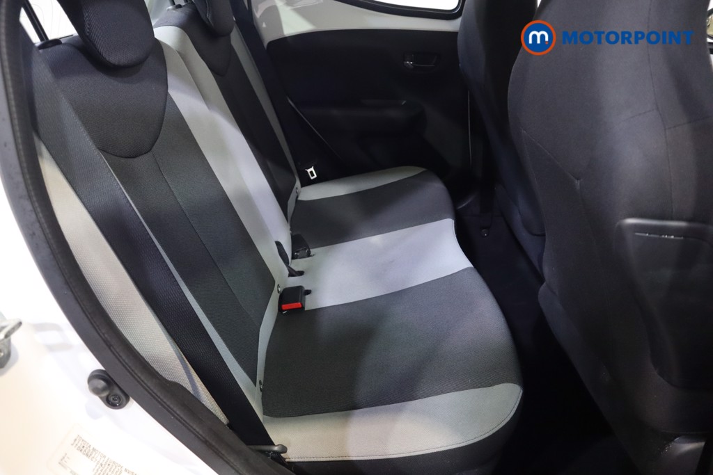 Toyota Aygo X-Play Manual Petrol Hatchback - Stock Number (1577391) - 7th supplementary image