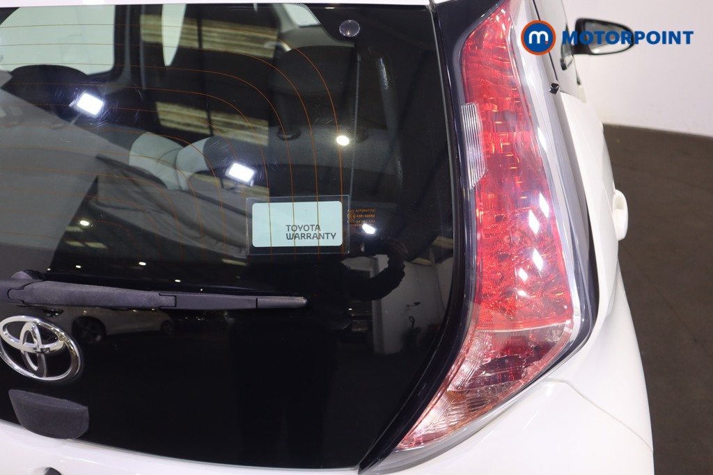 Toyota Aygo X-Play Manual Petrol Hatchback - Stock Number (1577391) - 27th supplementary image
