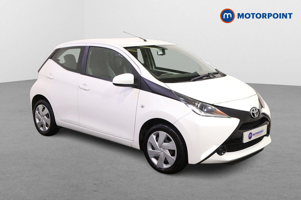 Toyota Aygo X-Play Manual Petrol Hatchback - Stock Number (1577391) - Drivers side front corner