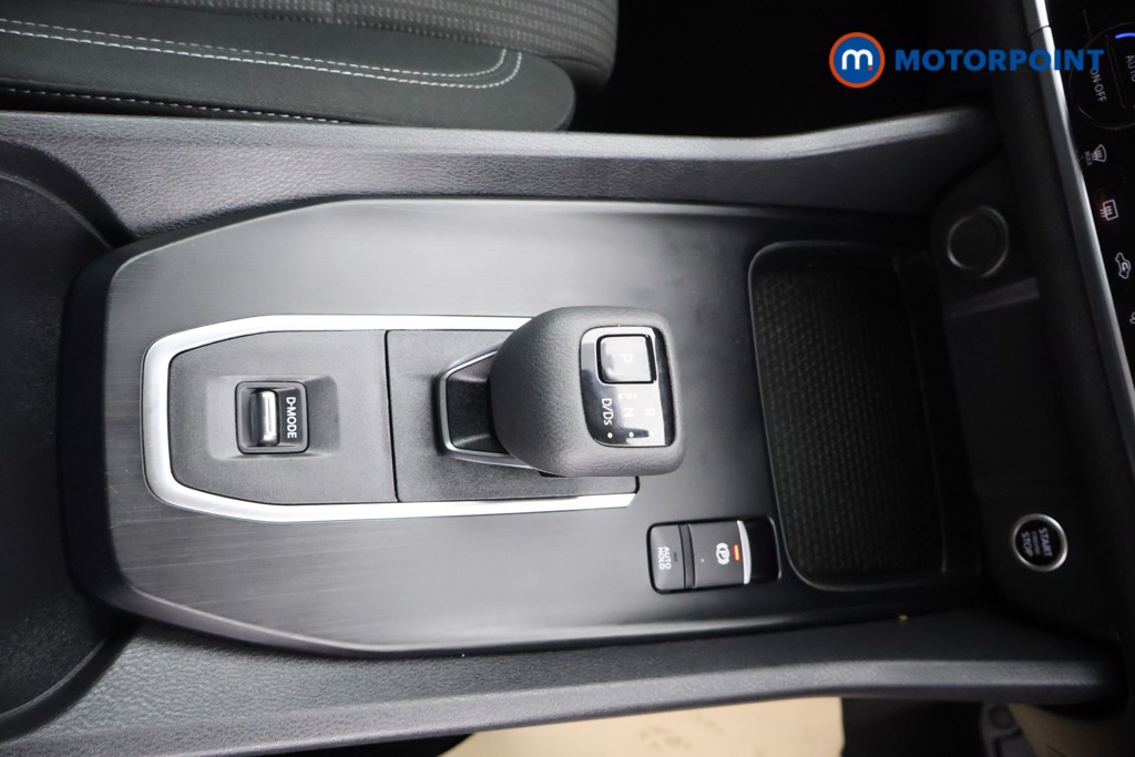 Nissan Qashqai Acenta Premium Automatic Petrol SUV - Stock Number (1577533) - 6th supplementary image