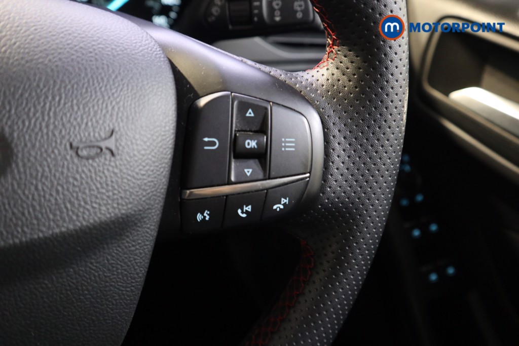 Ford Focus St-Line Manual Petrol Hatchback - Stock Number (1577644) - 4th supplementary image