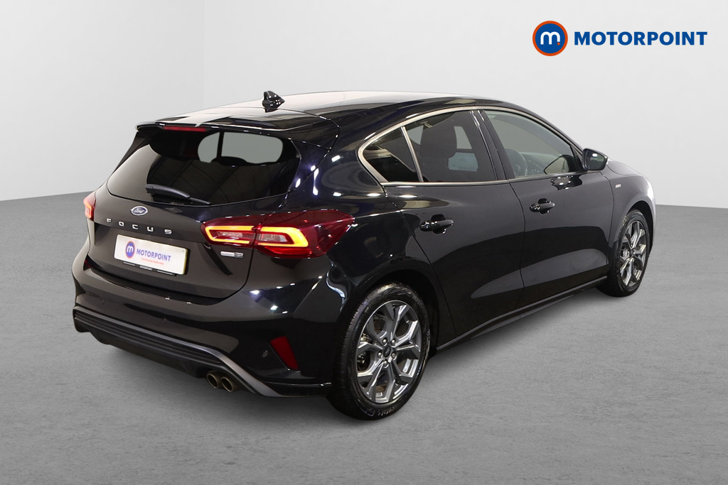 Ford Focus St-Line Manual Petrol Hatchback - Stock Number (1577644) - Drivers side rear corner