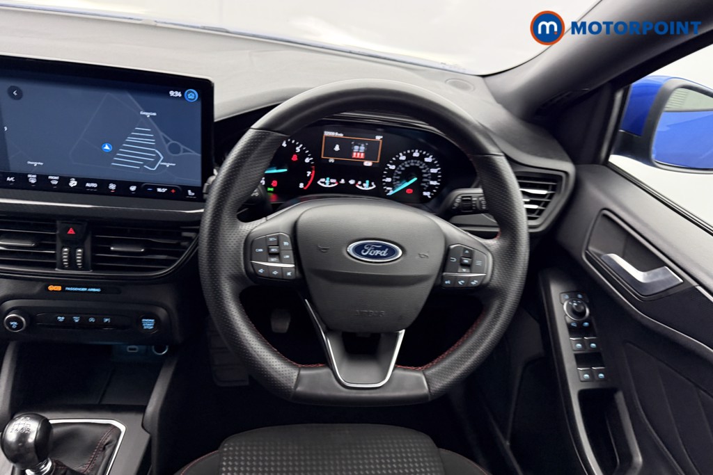 Ford Focus St-Line Edition Manual Petrol-Electric Hybrid Hatchback - Stock Number (1577845) - 3rd supplementary image