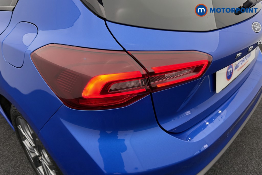 Ford Focus St-Line Edition Manual Petrol-Electric Hybrid Hatchback - Stock Number (1577845) - 24th supplementary image