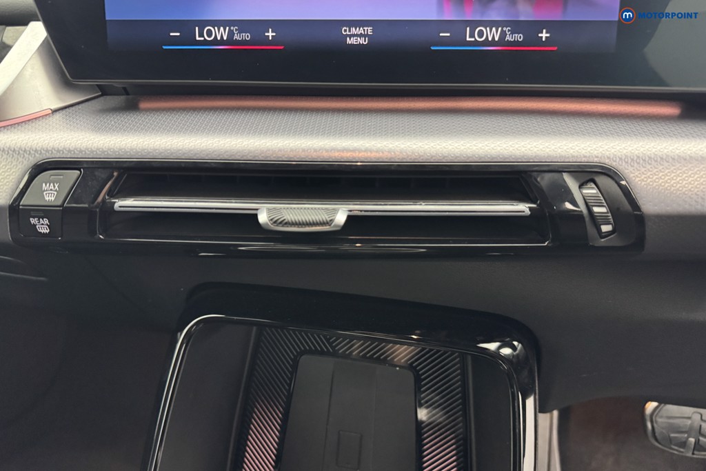 BMW IX1 M Sport Automatic Electric SUV - Stock Number (1577917) - 15th supplementary image