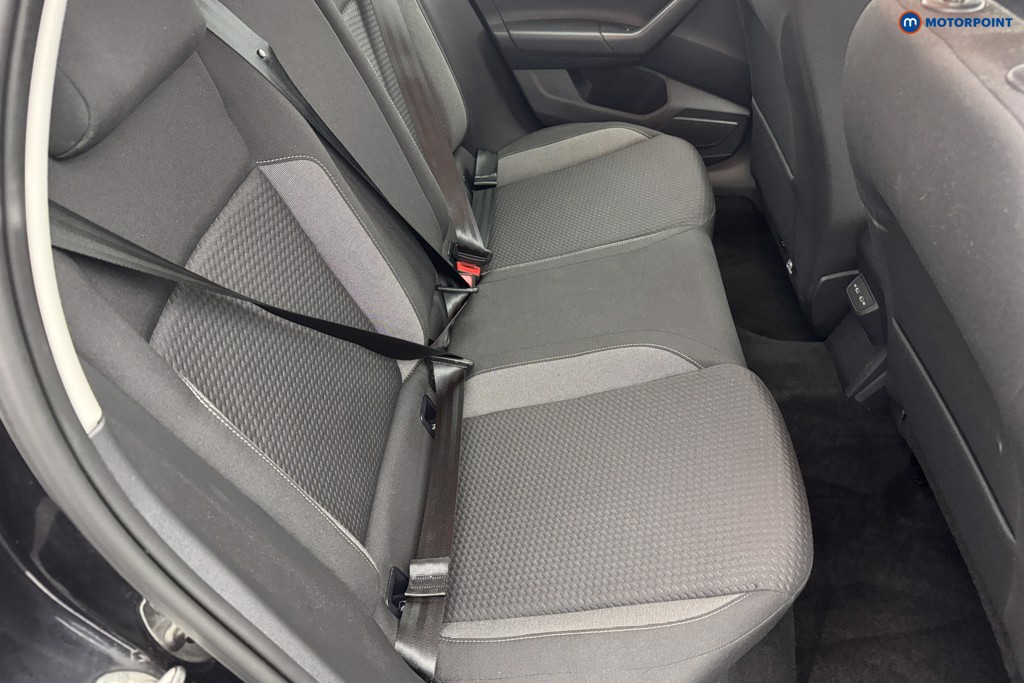 Volkswagen Polo Life Automatic Petrol Hatchback - Stock Number (1577951) - 4th supplementary image