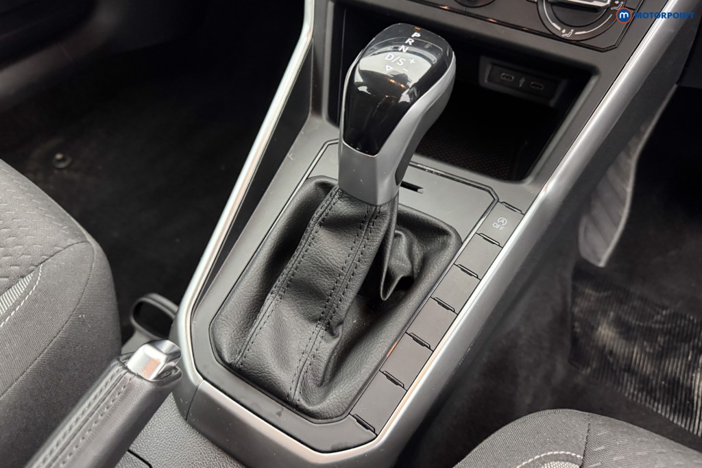 Volkswagen Polo Life Automatic Petrol Hatchback - Stock Number (1577951) - 14th supplementary image