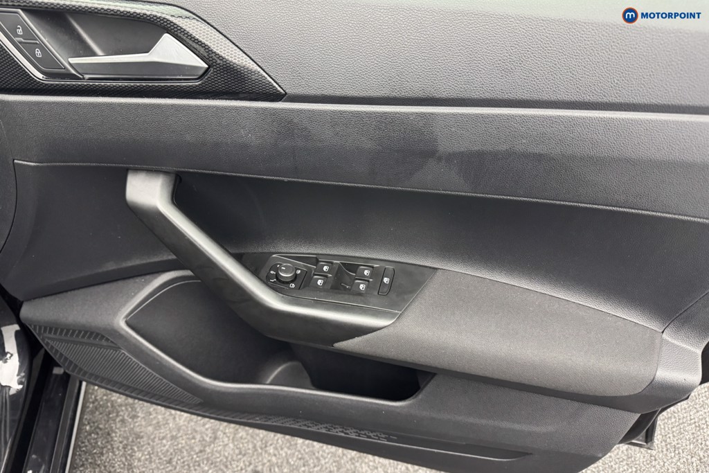 Volkswagen Polo Life Automatic Petrol Hatchback - Stock Number (1577951) - 20th supplementary image