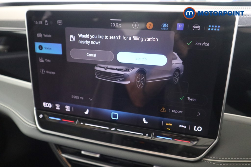 Volkswagen Passat Life Automatic Petrol Plug-In Hybrid Estate - Stock Number (1578119) - 6th supplementary image