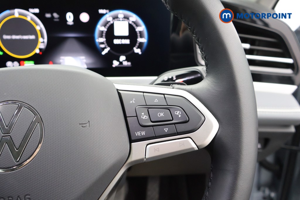 Volkswagen Passat Life Automatic Petrol Plug-In Hybrid Estate - Stock Number (1578126) - 3rd supplementary image