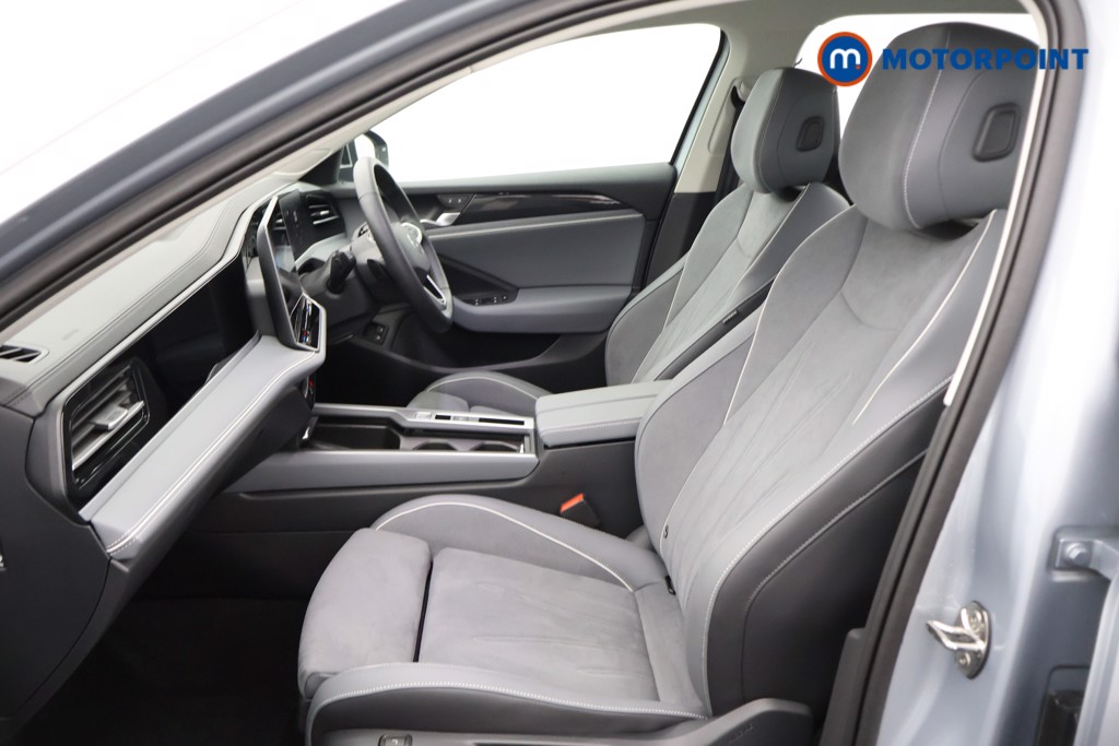 Volkswagen Passat Life Automatic Petrol Plug-In Hybrid Estate - Stock Number (1578126) - 15th supplementary image