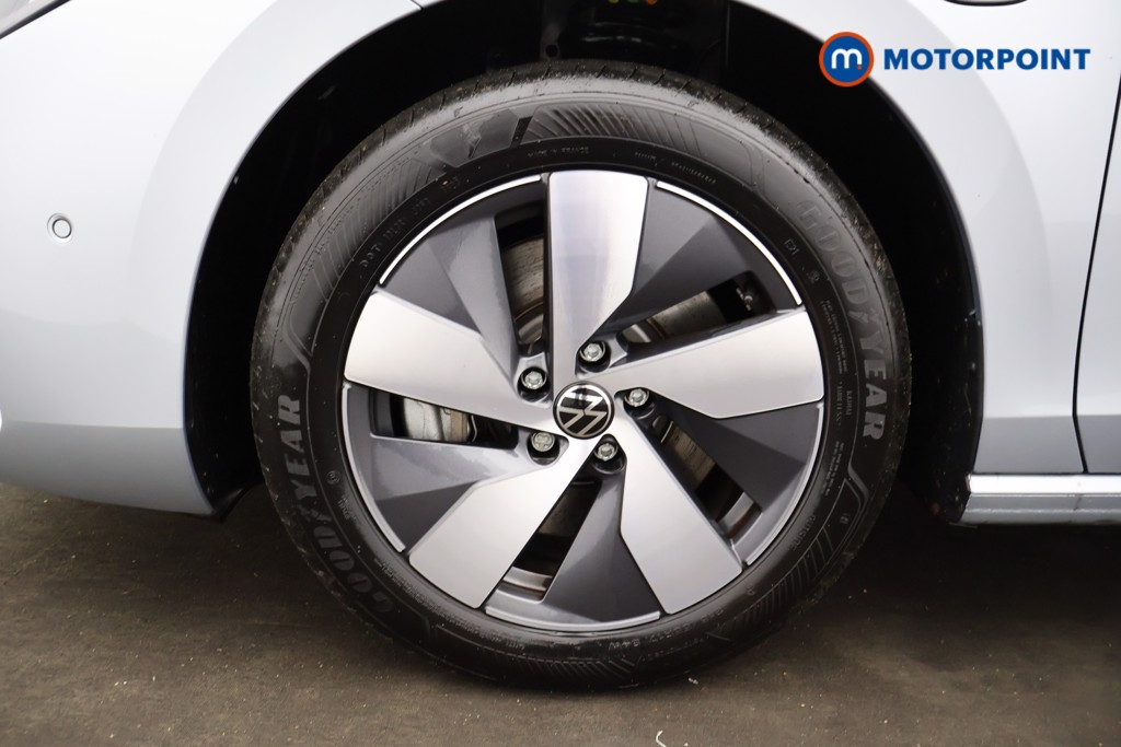 Volkswagen Passat Life Automatic Petrol Plug-In Hybrid Estate - Stock Number (1578126) - 19th supplementary image