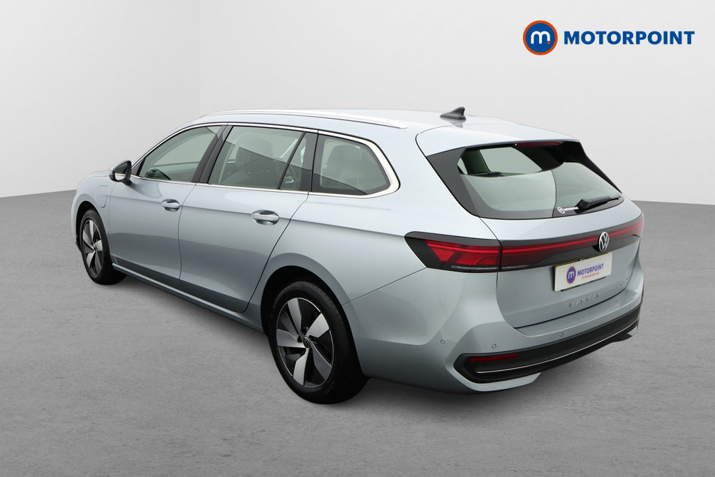 Volkswagen Passat Life Automatic Petrol Plug-In Hybrid Estate - Stock Number (1578126) - Passenger side rear corner