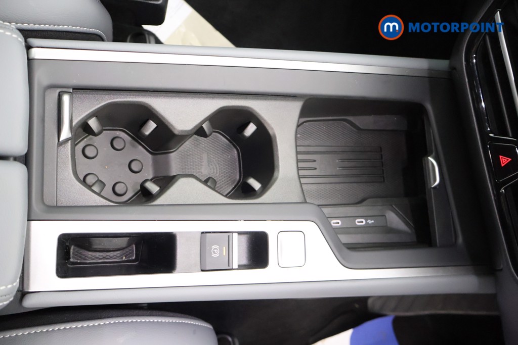 Volkswagen Passat Life Automatic Petrol Plug-In Hybrid Estate - Stock Number (1578129) - 7th supplementary image