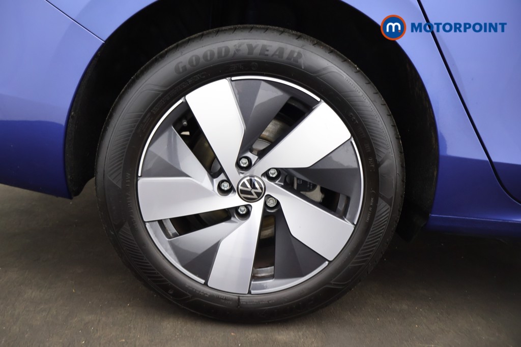 Volkswagen Passat Life Automatic Petrol Plug-In Hybrid Estate - Stock Number (1578129) - 17th supplementary image