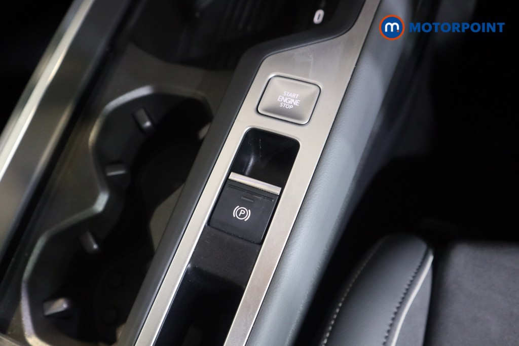 Volkswagen Passat Life Automatic Petrol Plug-In Hybrid Estate - Stock Number (1578141) - 7th supplementary image