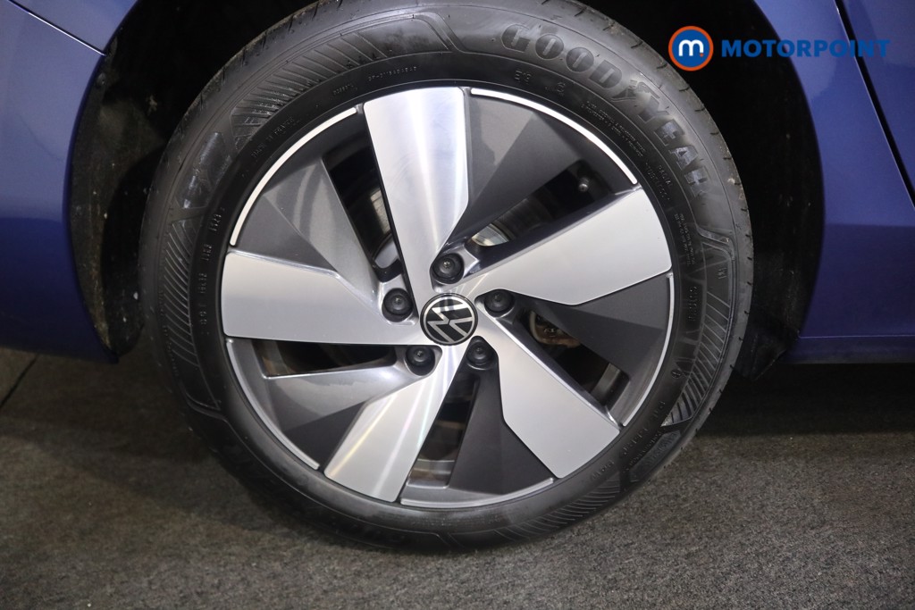 Volkswagen Passat Life Automatic Petrol Plug-In Hybrid Estate - Stock Number (1578141) - 16th supplementary image