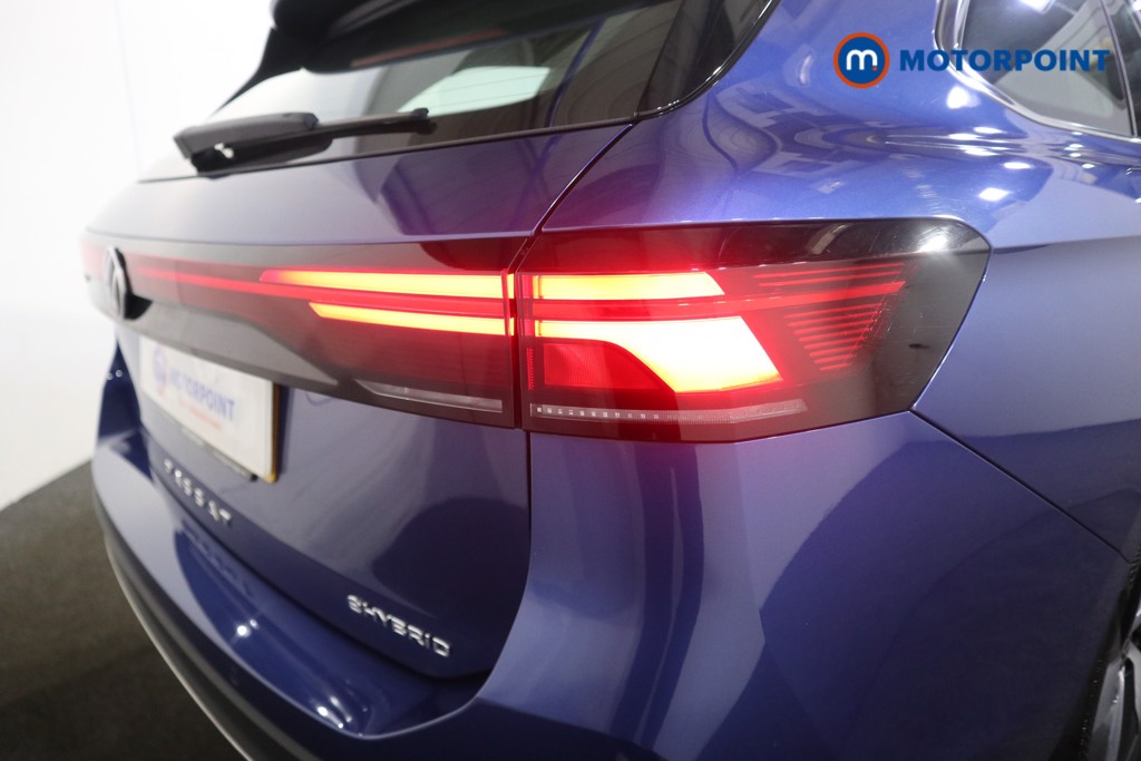 Volkswagen Passat Life Automatic Petrol Plug-In Hybrid Estate - Stock Number (1578141) - 23rd supplementary image