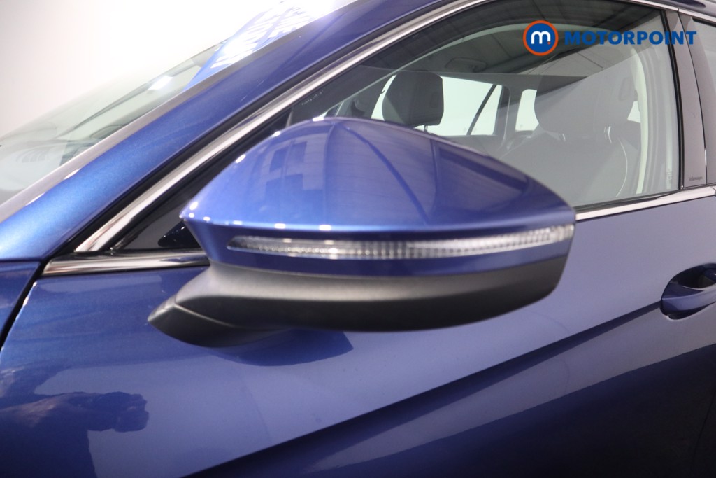 Volkswagen Passat Life Automatic Petrol Plug-In Hybrid Estate - Stock Number (1578141) - 25th supplementary image
