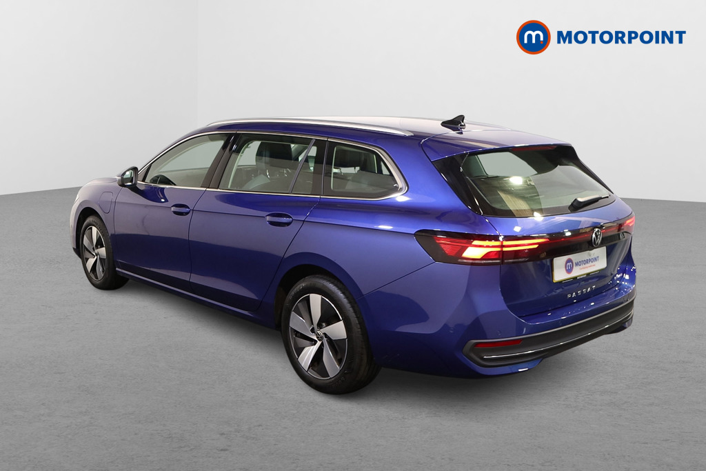 Volkswagen Passat Life Automatic Petrol Plug-In Hybrid Estate - Stock Number (1578141) - Passenger side rear corner
