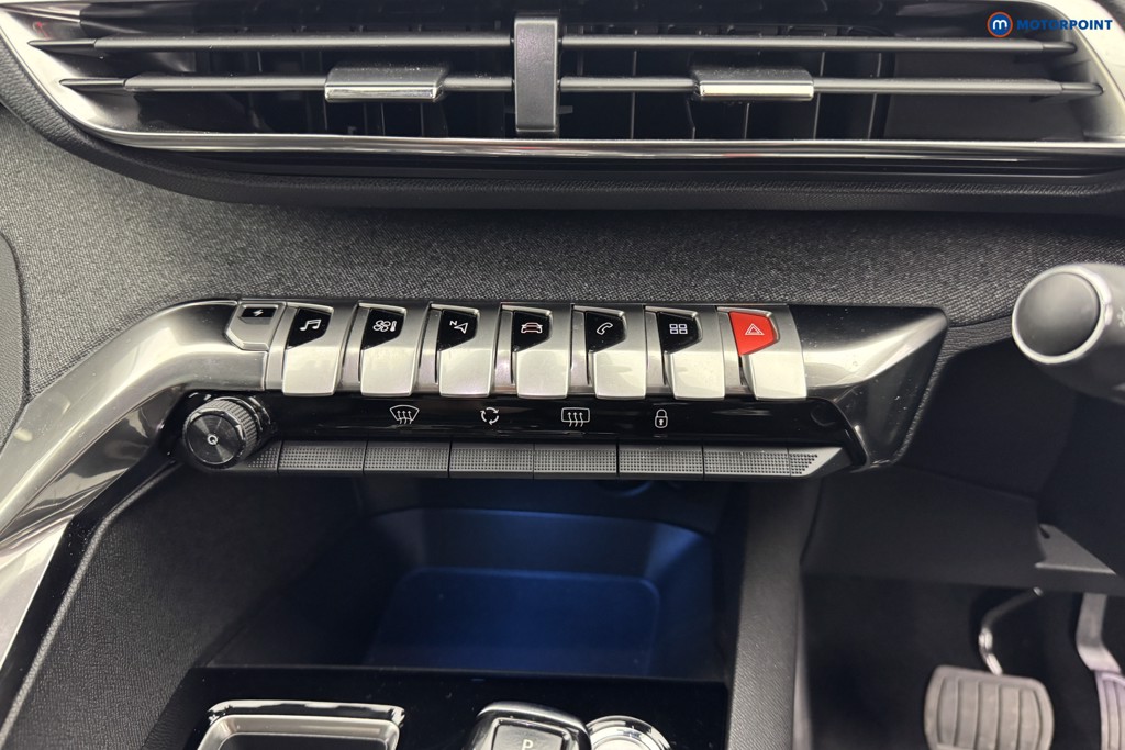 Peugeot 3008 Allure Automatic Petrol Plug-In Hybrid SUV - Stock Number (1578466) - 14th supplementary image