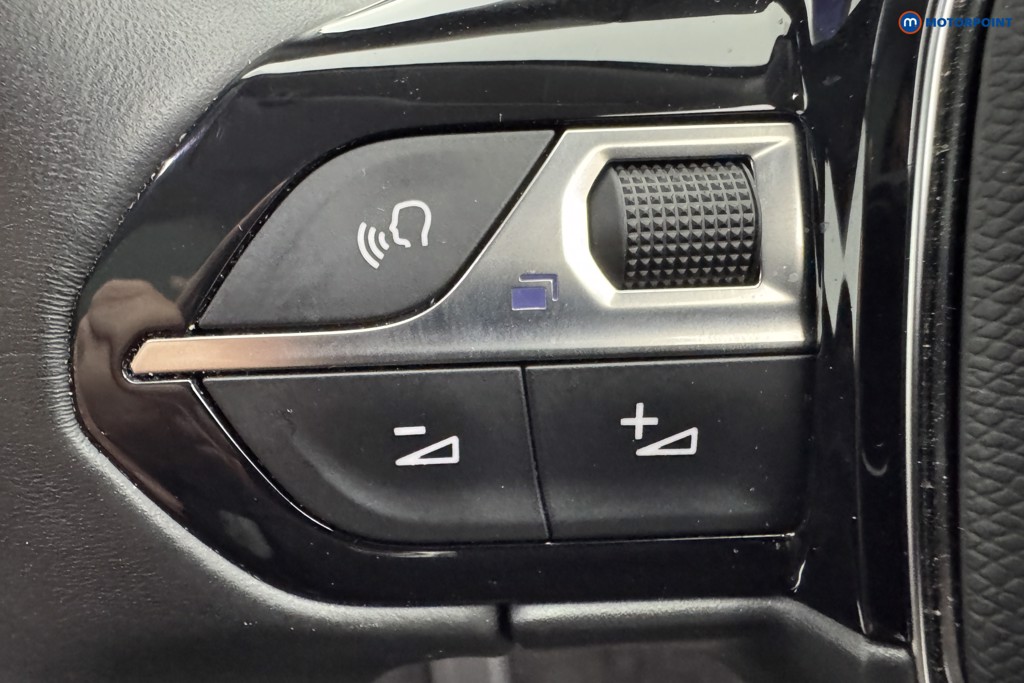 Peugeot 3008 Allure Automatic Petrol Plug-In Hybrid SUV - Stock Number (1578466) - 16th supplementary image