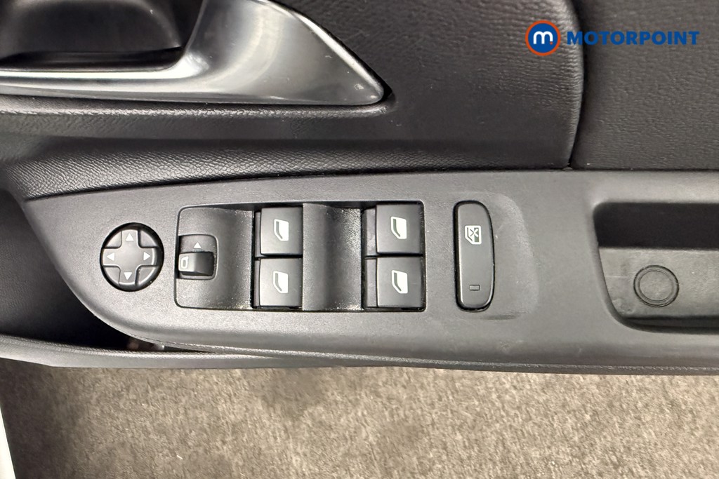 Vauxhall Corsa GS Manual Petrol Hatchback - Stock Number (1578572) - 14th supplementary image