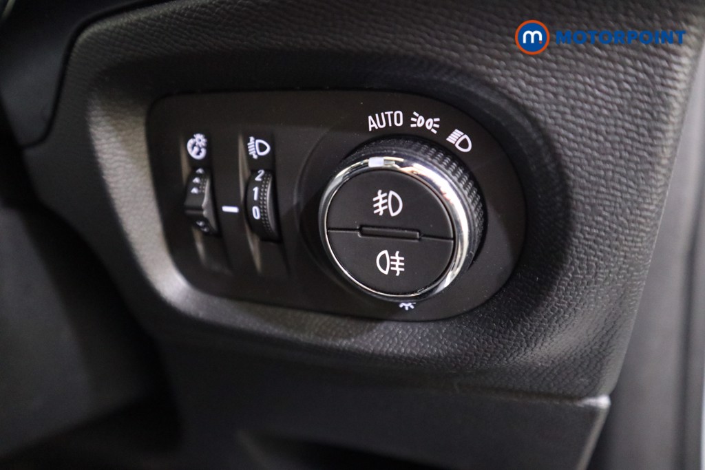 Vauxhall Corsa GS Manual Petrol Hatchback - Stock Number (1578574) - 9th supplementary image