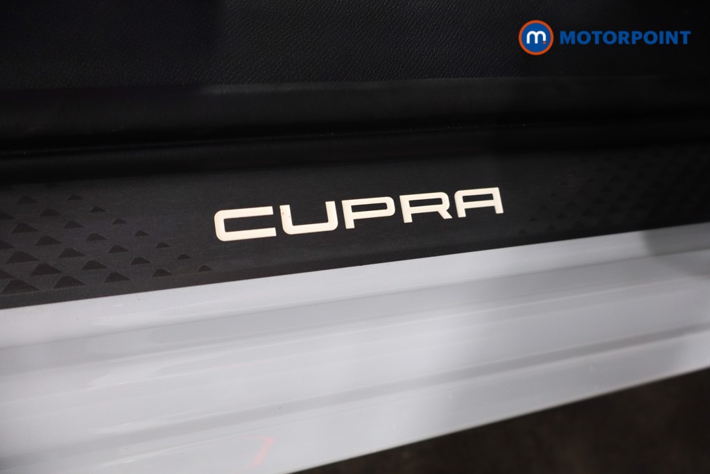 Cupra Leon V3 Automatic Petrol Hatchback - Stock Number (1578674) - 21st supplementary image