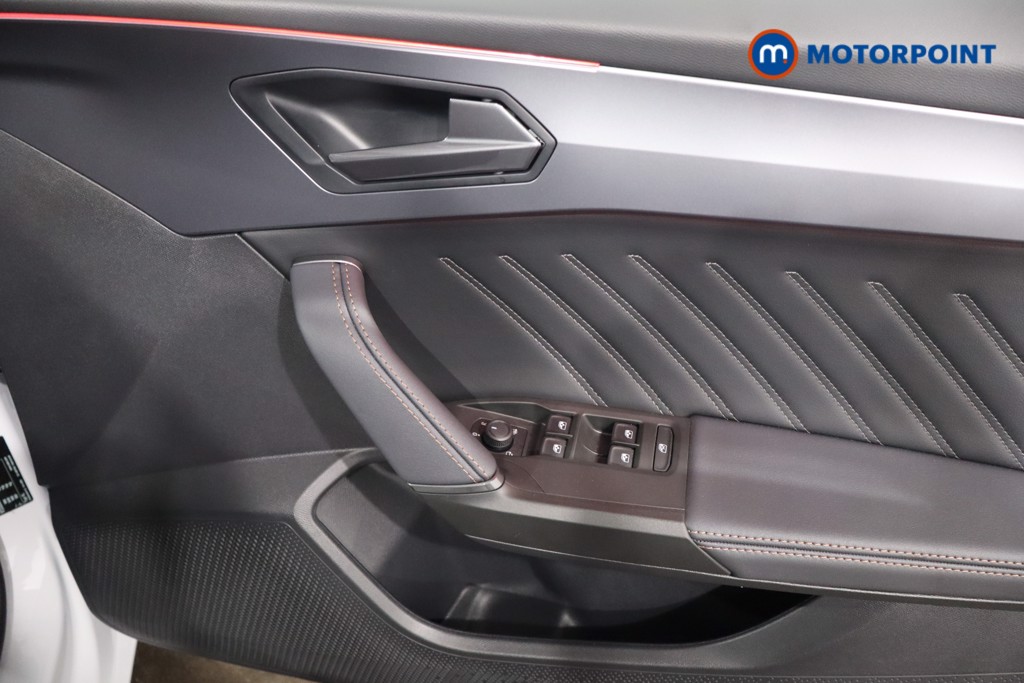 Cupra Leon V3 Automatic Petrol Hatchback - Stock Number (1578674) - 23rd supplementary image