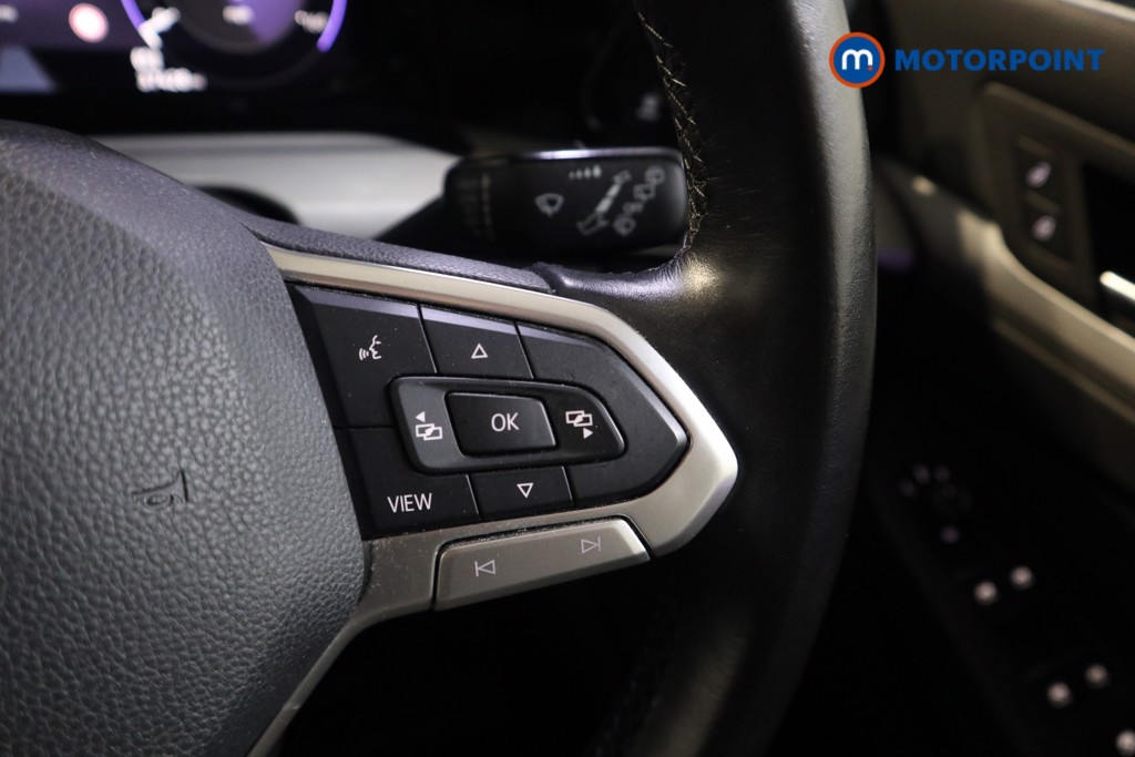 Volkswagen Golf Life Manual Petrol Hatchback - Stock Number (1579405) - 4th supplementary image