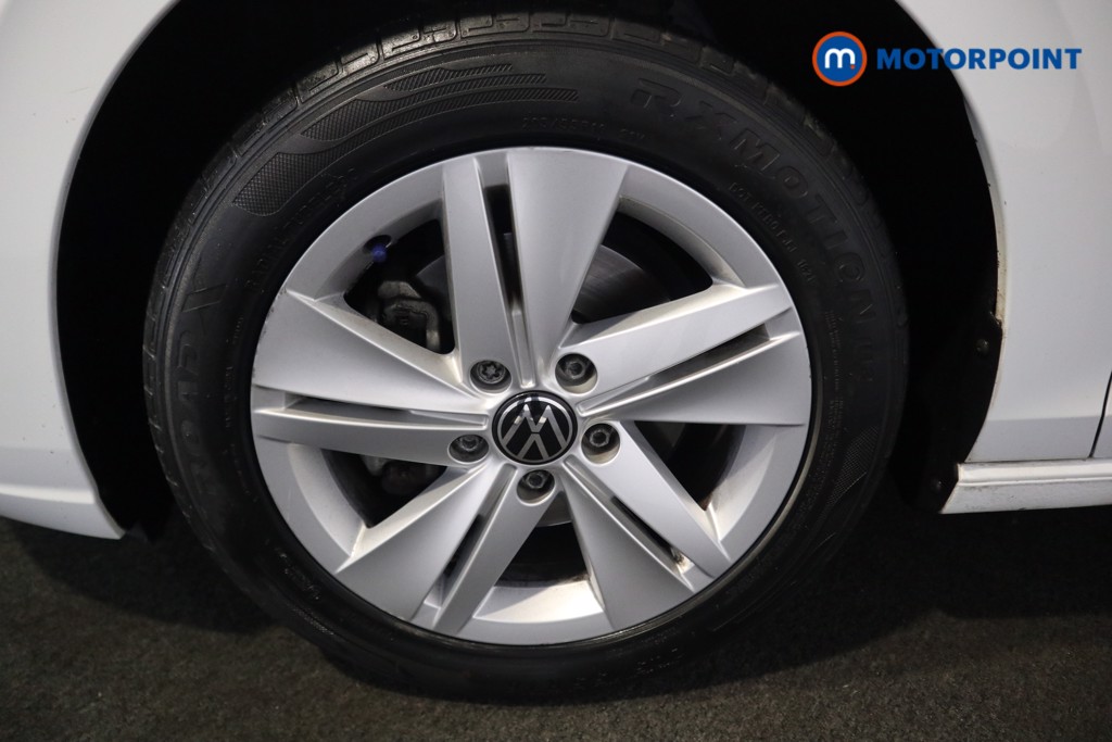 Volkswagen Golf Life Manual Petrol Hatchback - Stock Number (1579405) - 16th supplementary image