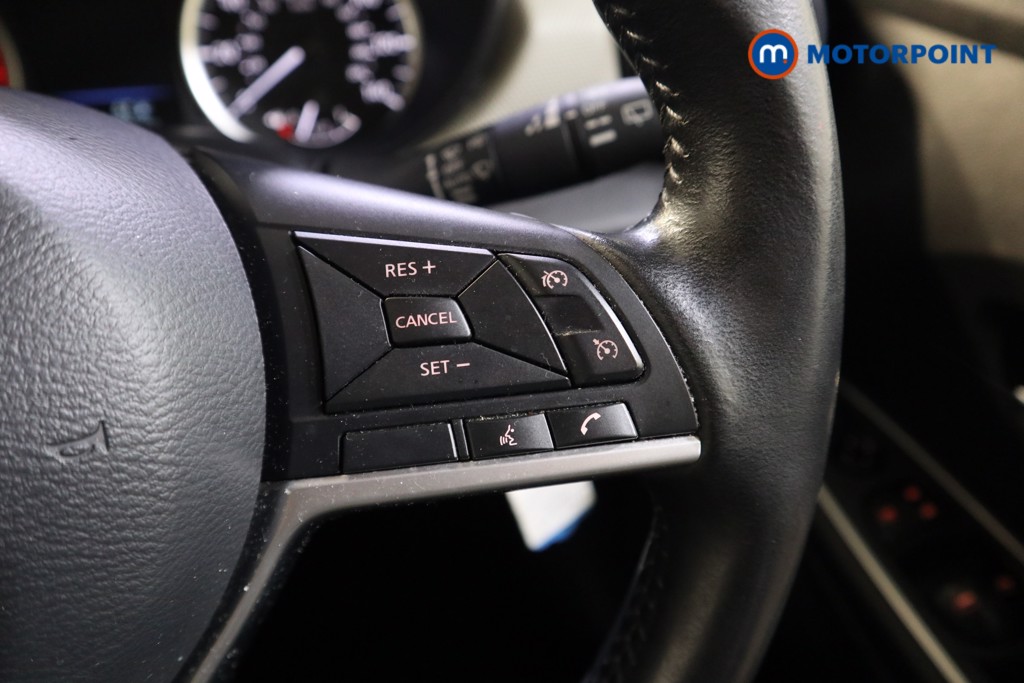 Nissan Micra N-Connecta Manual Petrol Hatchback - Stock Number (1579478) - 4th supplementary image
