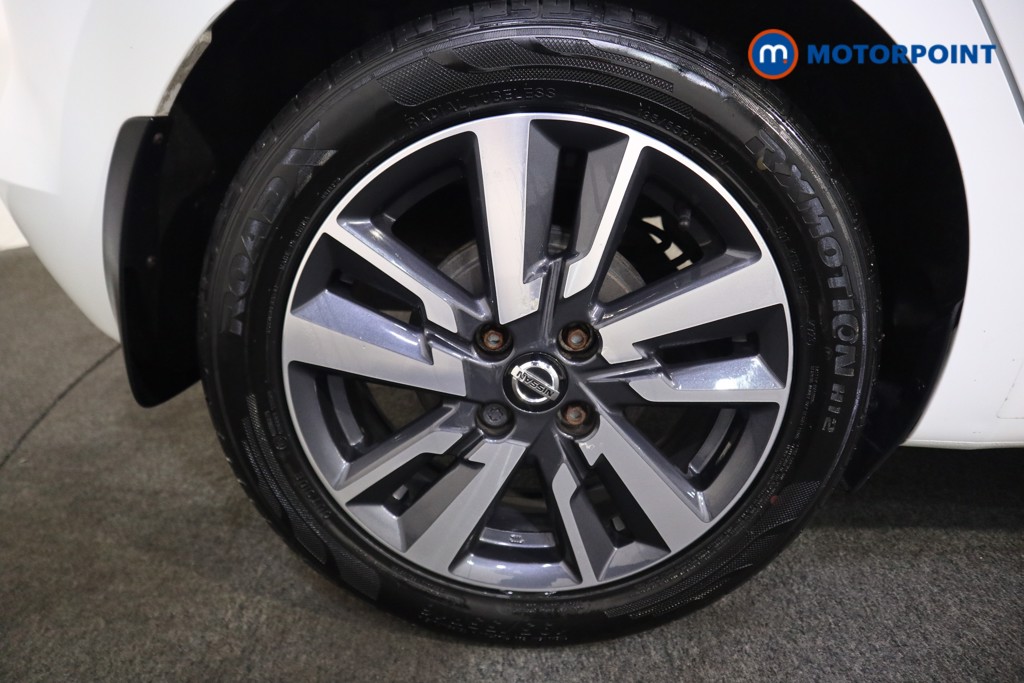 Nissan Micra N-Connecta Manual Petrol Hatchback - Stock Number (1579478) - 14th supplementary image