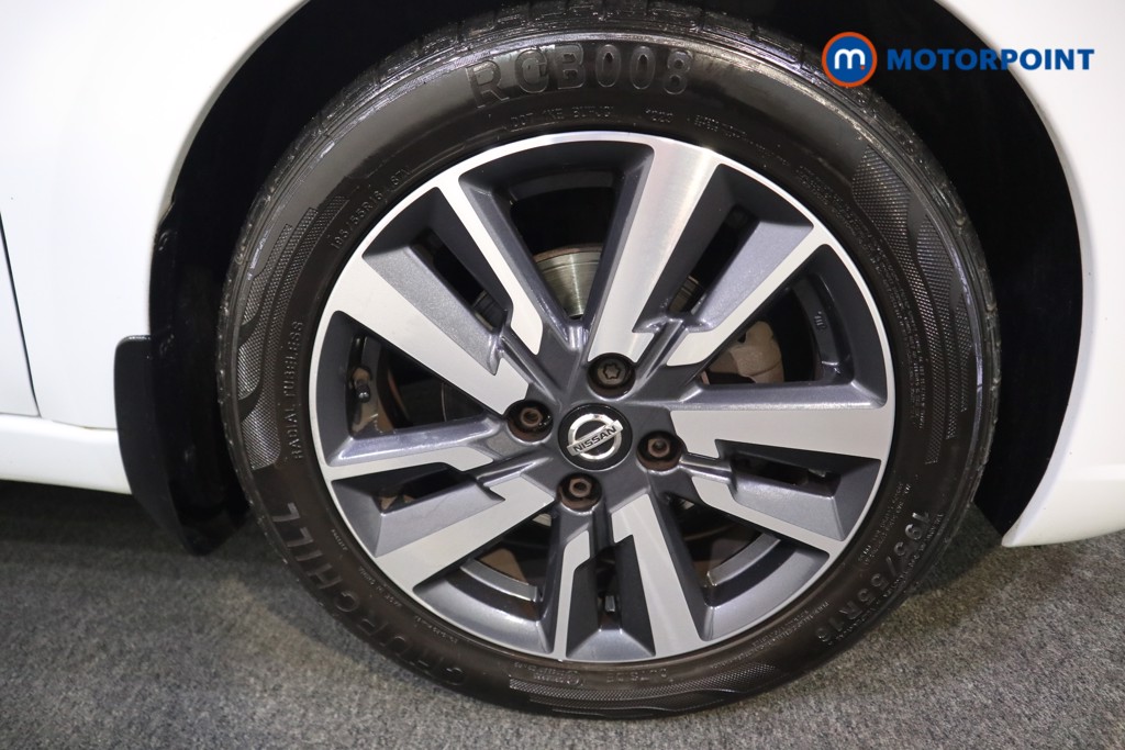 Nissan Micra N-Connecta Manual Petrol Hatchback - Stock Number (1579478) - 15th supplementary image