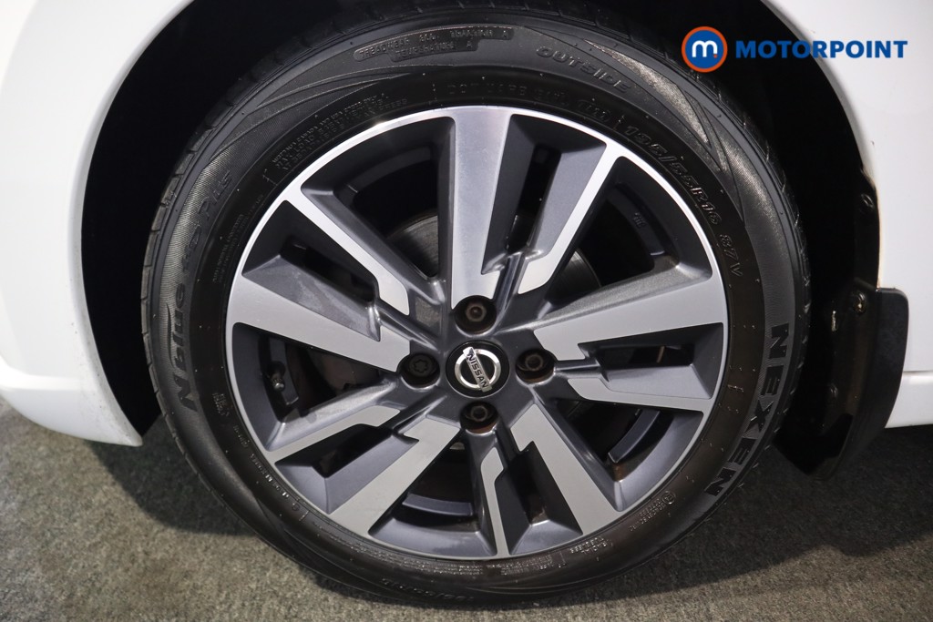 Nissan Micra N-Connecta Manual Petrol Hatchback - Stock Number (1579478) - 16th supplementary image