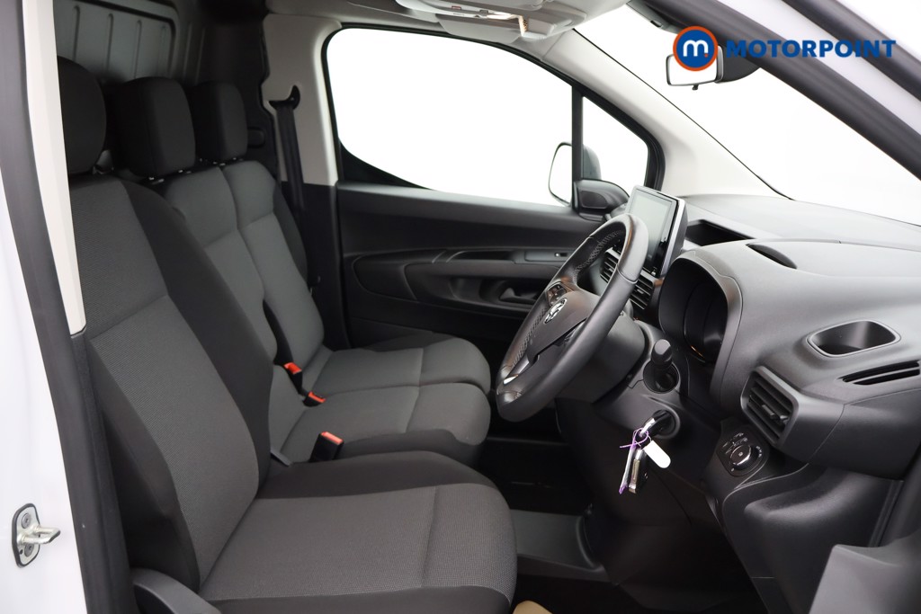Vauxhall Combo Cargo Prime Automatic Electric Panel Van - Stock Number (1579601) - 8th supplementary image