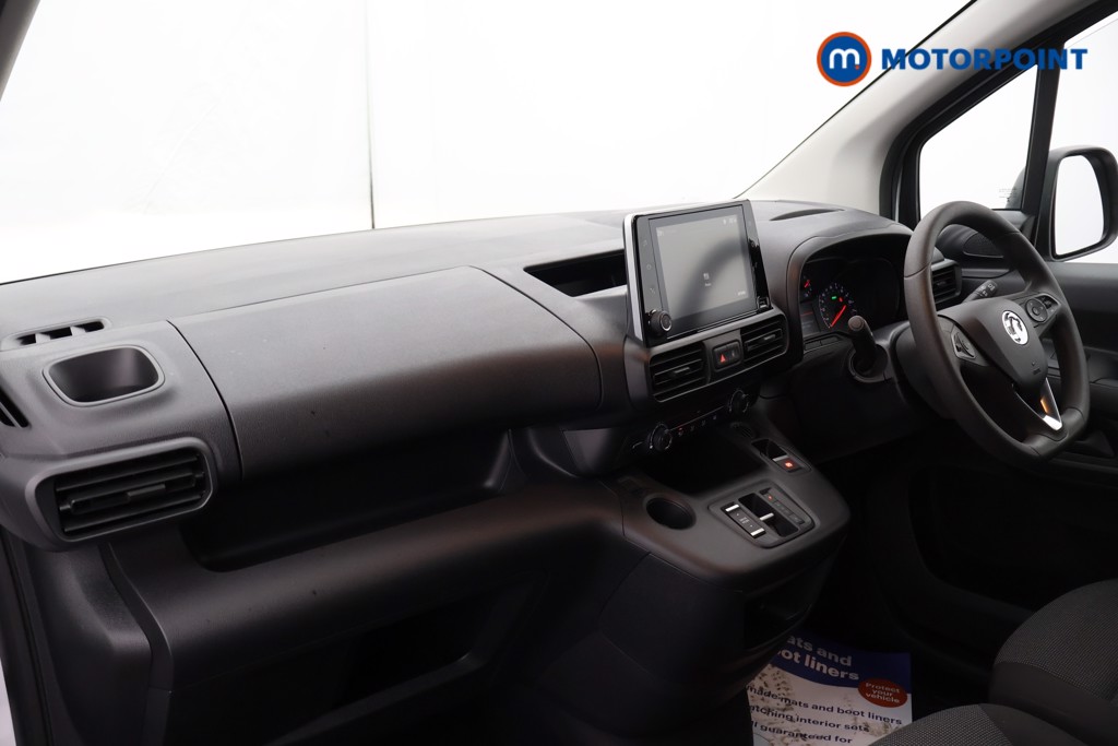 Vauxhall Combo Cargo Prime Automatic Electric Panel Van - Stock Number (1579610) - 11th supplementary image