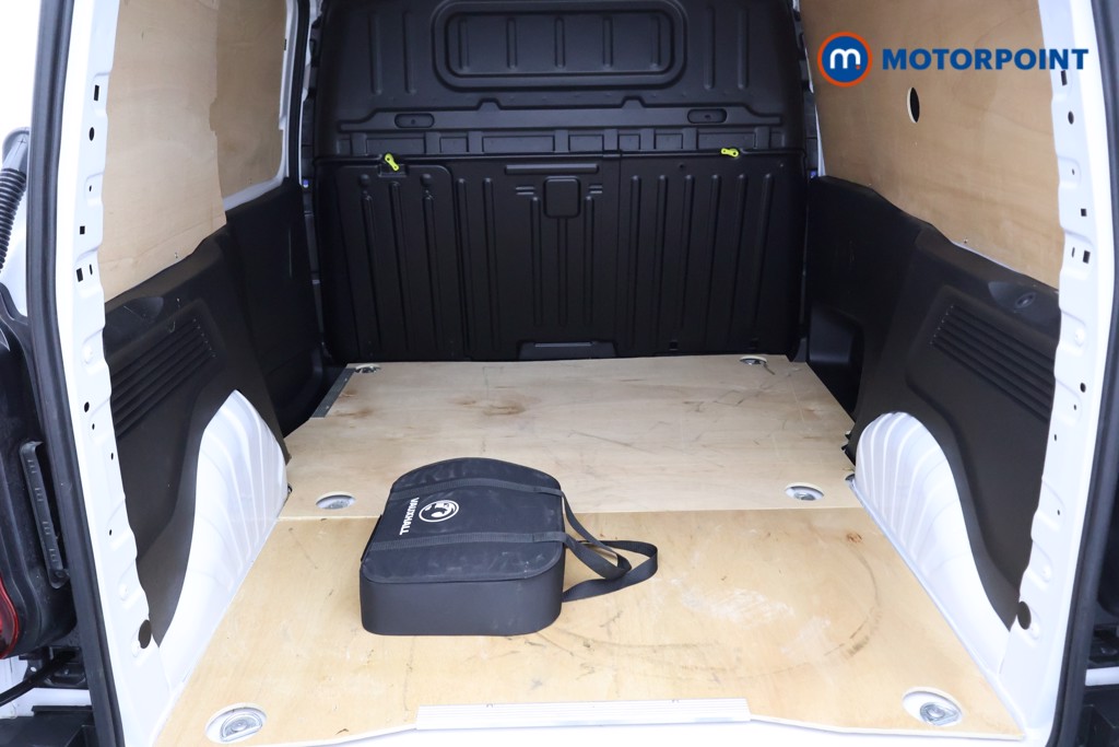 Vauxhall Combo Cargo Prime Automatic Electric Panel Van - Stock Number (1579610) - 14th supplementary image