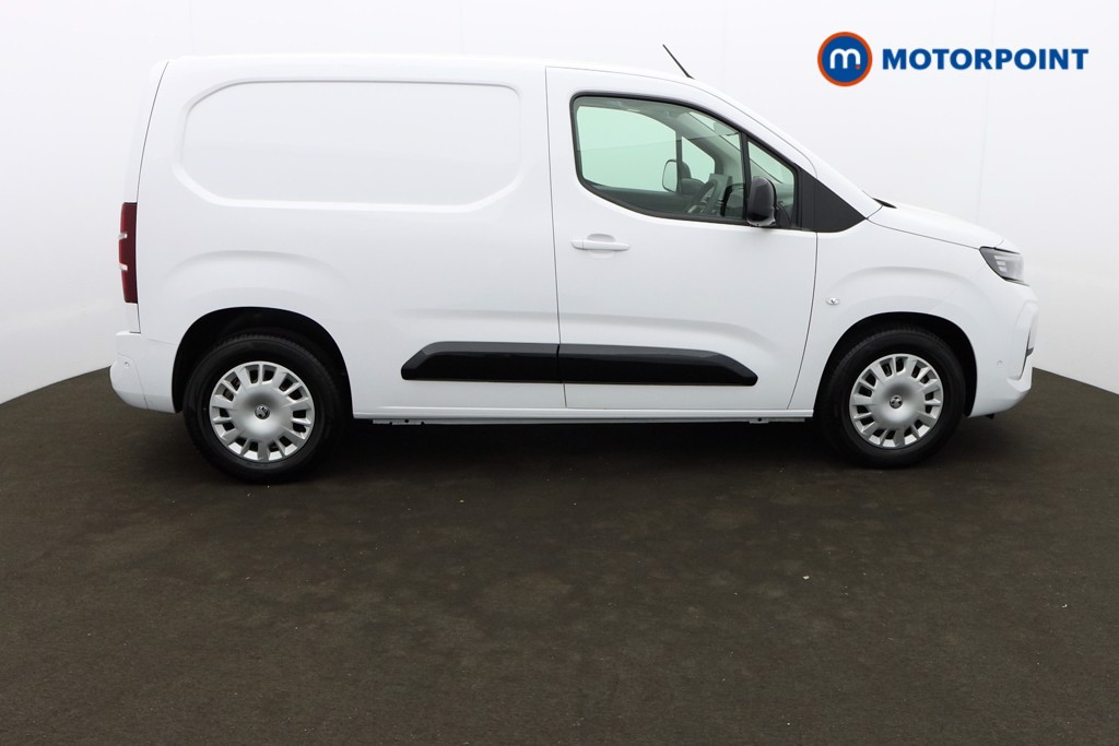 Vauxhall Combo Cargo PRO Automatic Electric Panel Van - Stock Number (1579613) - Drivers side