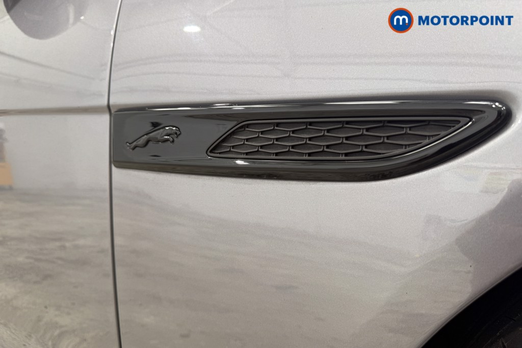 Jaguar XF R-Dynamic Se Black Automatic Diesel Saloon - Stock Number (1579653) - 29th supplementary image