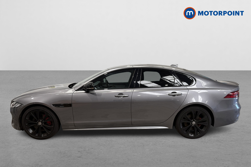 Jaguar XF R-Dynamic Se Black Automatic Diesel Saloon - Stock Number (1579653) - Passenger side