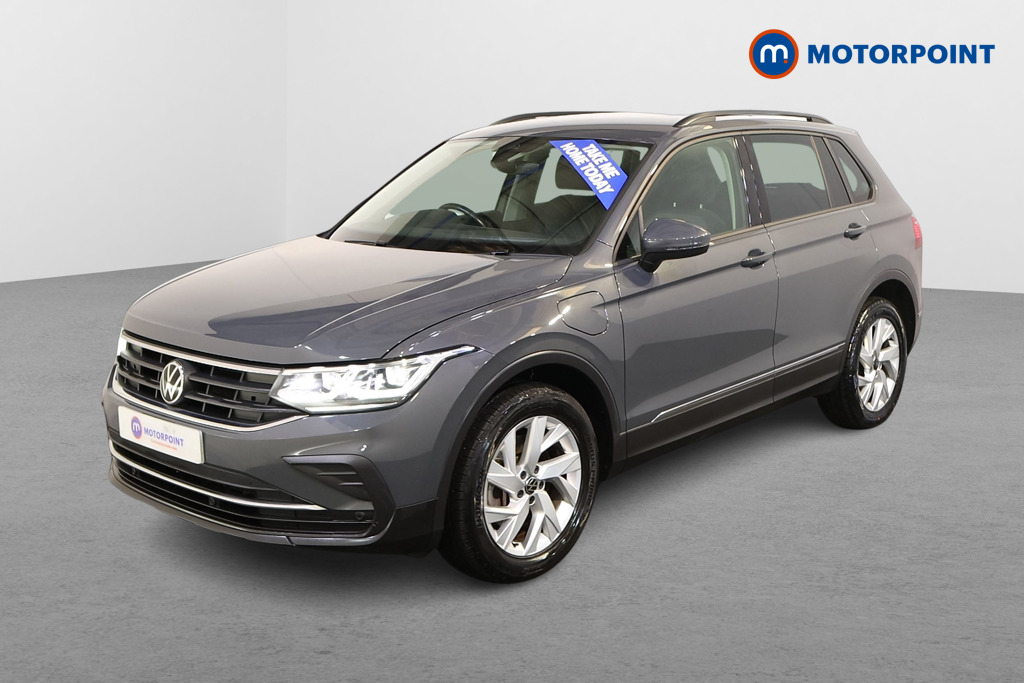 Volkswagen Tiguan Life Automatic Petrol Plug-In Hybrid SUV - Stock Number (1579728) - Passenger side front corner